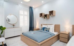 New Spacious Apartment At Superb Location