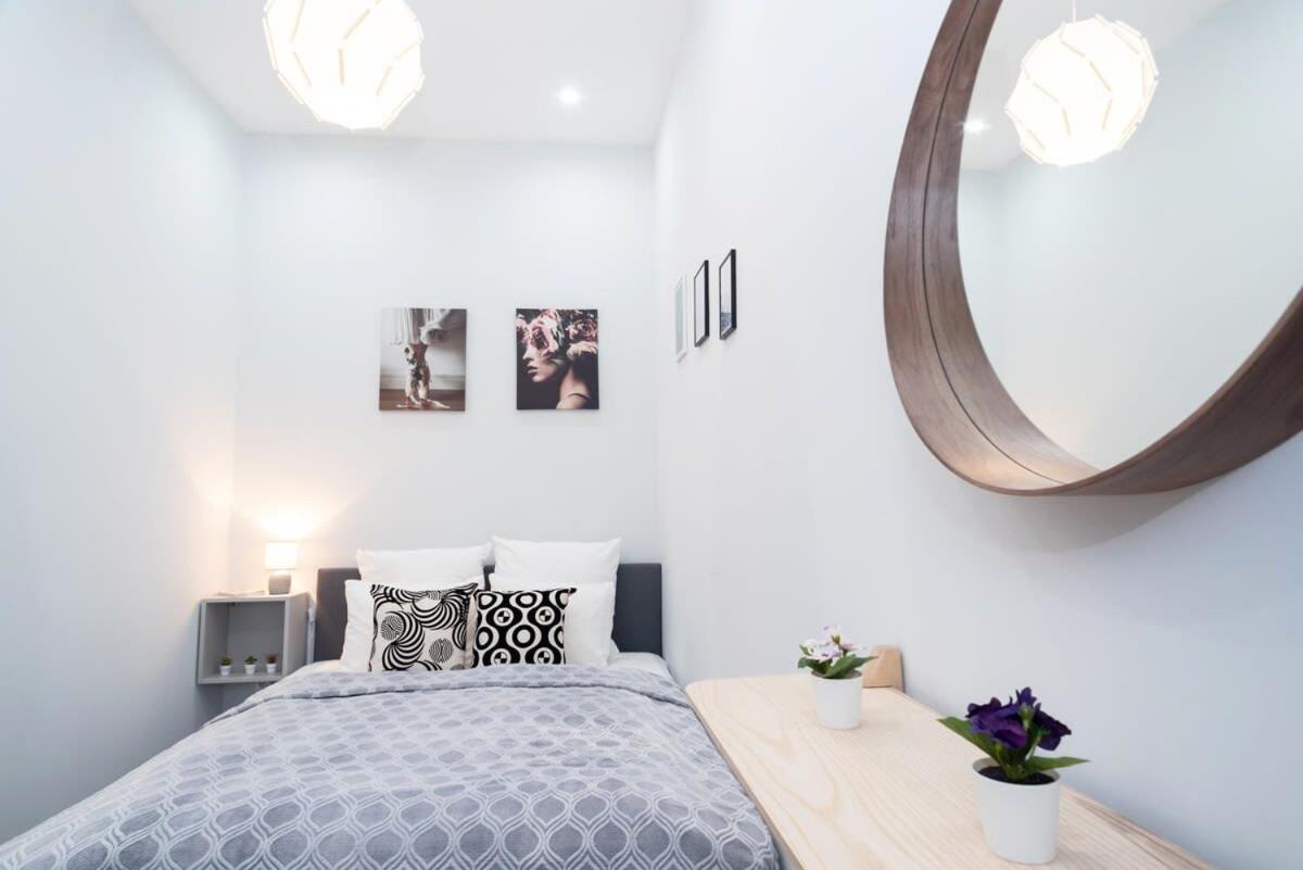 New Spacious Apartment At Superb Location Budapest Esterno foto