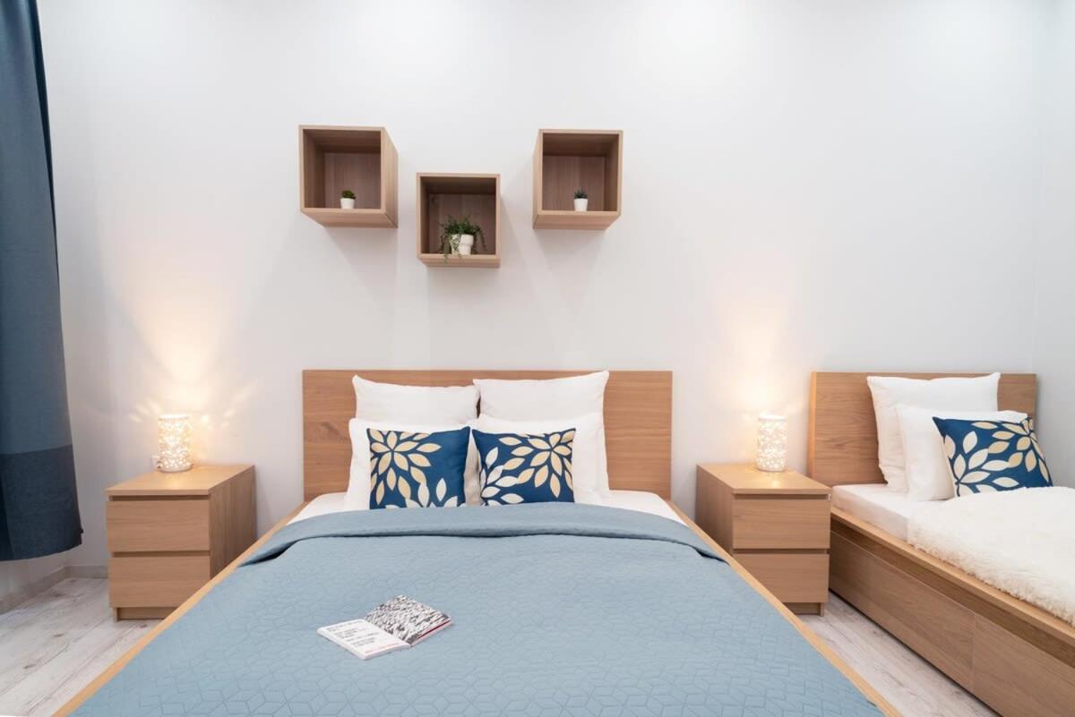 New Spacious Apartment At Superb Location Budapest Esterno foto